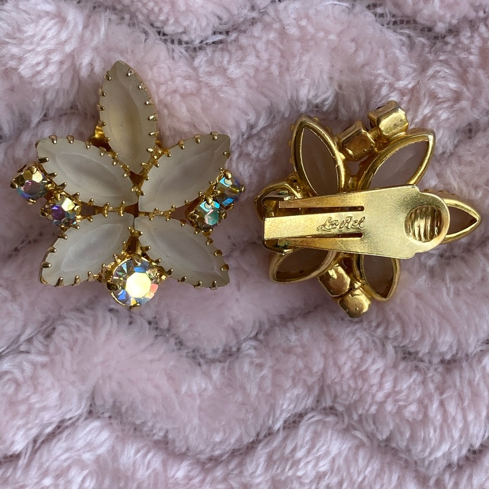 Vintage Clip Earring Lot - Picture 14 of 15